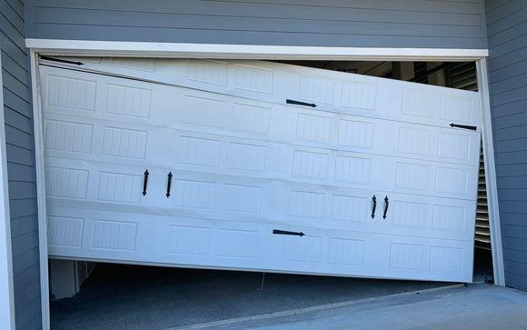 10 Signs It’s Time to Replace Your Garage Door